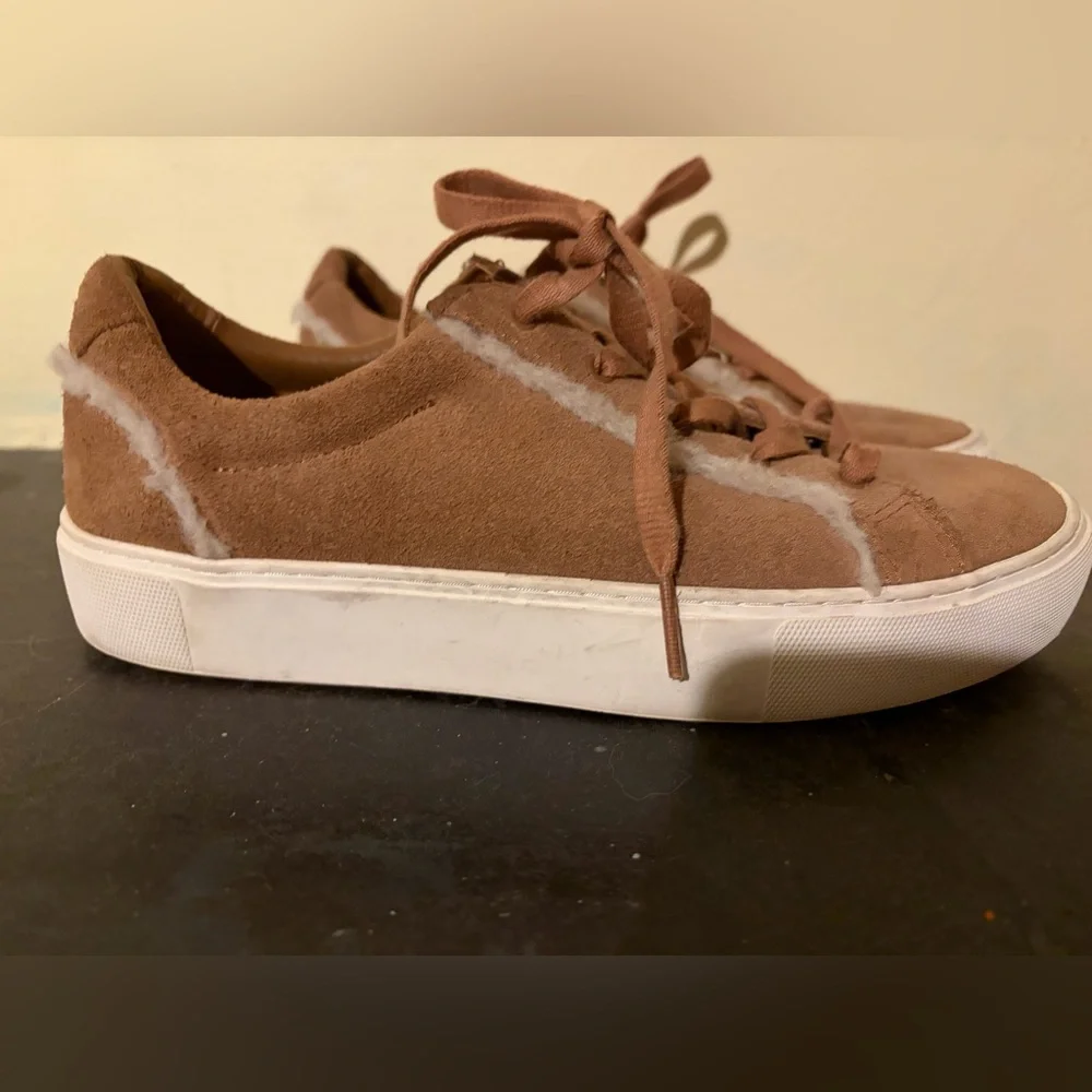 UGG Brown Suede Sneakers with White Soles - Picture 1 of 3